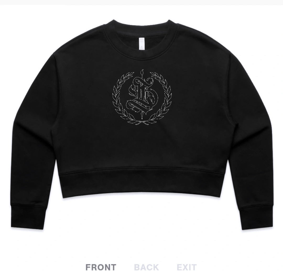 Outlines women's Crop Crew
